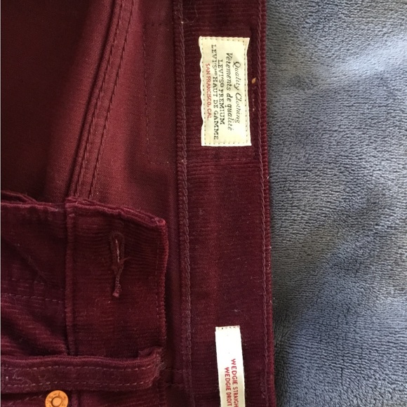 Levi Strauss Wedgie, Straight , Wine Red Corduroy Pants. Size 30. Like New! - Picture 2 of 4